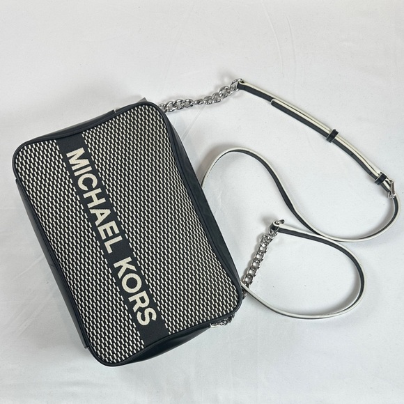 MICHAEL KORS Women's Jet Set Large Eastwest Cross Body Bag - Blk/ Off White - Picture 1 of 16